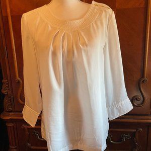 Pretty "Brownstone Studio" White Blouse